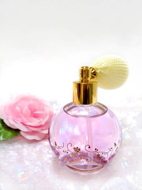 What Should You Know About Glass Perfume Bottles? A Simple Guide for Beginners
