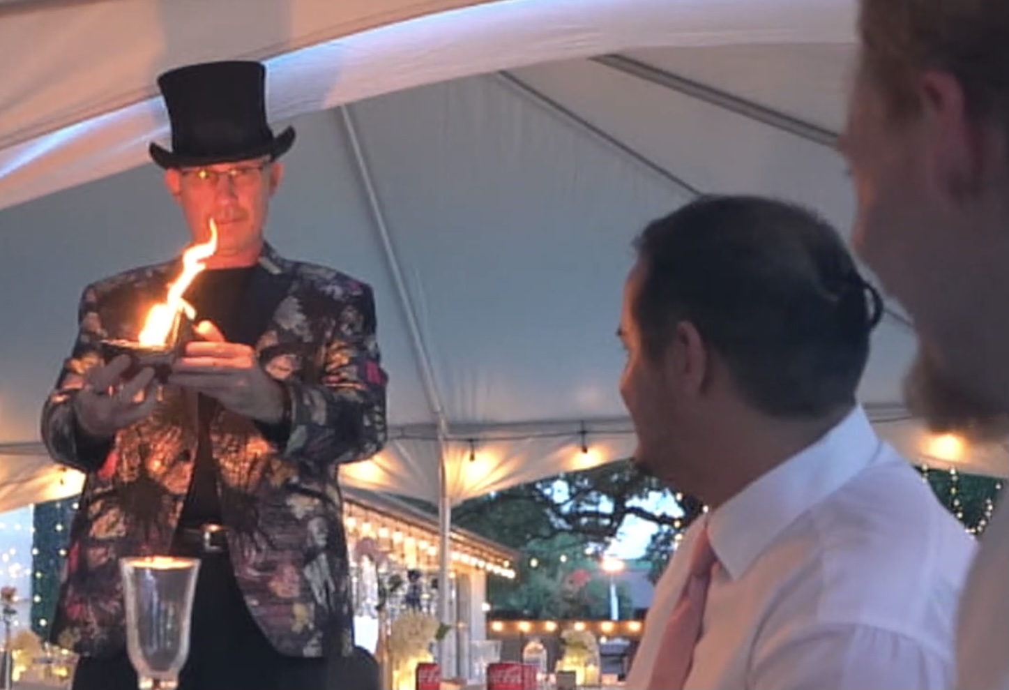 How to Find the Best Closeup Magic in Los Angeles: A Friendly Guide for Events and Parties